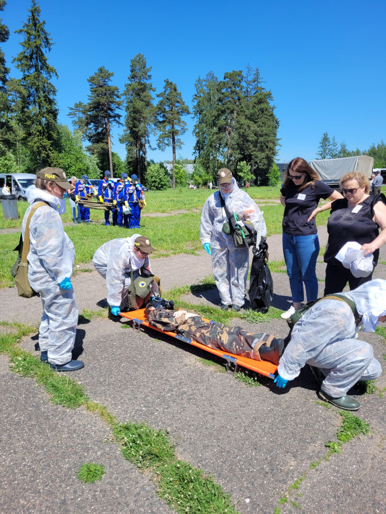 24.05.2024 участники санитарного звена нашего Центра приняли участие в  ежегодных соревнованиях санитарных формирований гражданской обороны  организаций Первомайского района г.Минска.